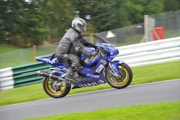 Motorcycle action photographs;Trackday digital images;cadwell;cadwell park photographs;event digital images;eventdigitalimages;motor racing louth lincolnshire;no limits trackday;peter wileman photography;trackday;trackday photos