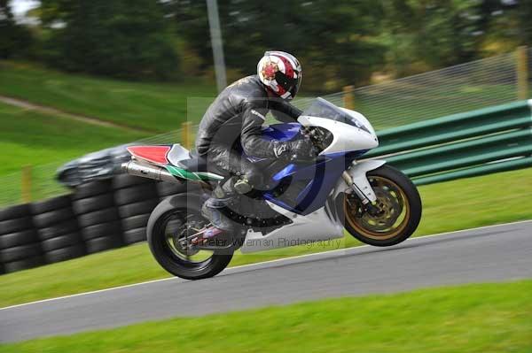 Motorcycle action photographs;Trackday digital images;cadwell;cadwell park photographs;event digital images;eventdigitalimages;motor racing louth lincolnshire;no limits trackday;peter wileman photography;trackday;trackday photos