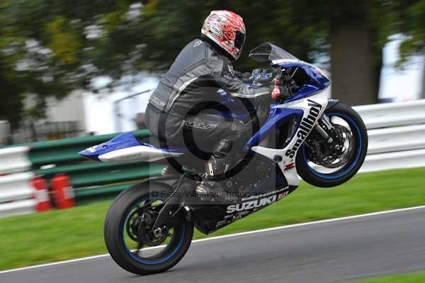 Motorcycle action photographs;Trackday digital images;cadwell;cadwell park photographs;event digital images;eventdigitalimages;motor racing louth lincolnshire;no limits trackday;peter wileman photography;trackday;trackday photos