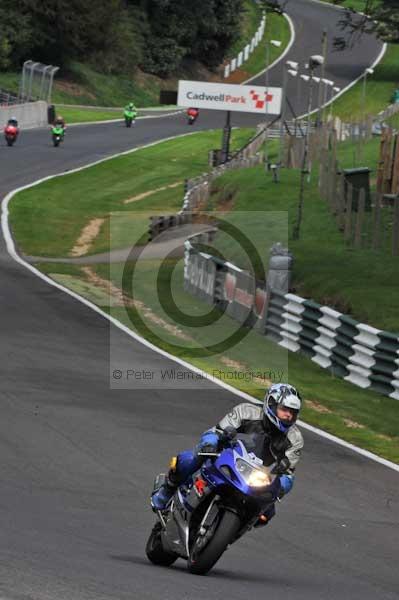 Motorcycle action photographs;Trackday digital images;cadwell;cadwell park photographs;event digital images;eventdigitalimages;motor racing louth lincolnshire;no limits trackday;peter wileman photography;trackday;trackday photos