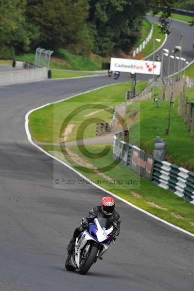 Motorcycle action photographs;Trackday digital images;cadwell;cadwell park photographs;event digital images;eventdigitalimages;motor racing louth lincolnshire;no limits trackday;peter wileman photography;trackday;trackday photos