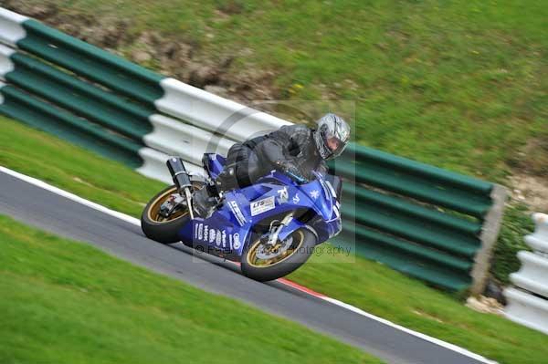 Motorcycle action photographs;Trackday digital images;cadwell;cadwell park photographs;event digital images;eventdigitalimages;motor racing louth lincolnshire;no limits trackday;peter wileman photography;trackday;trackday photos