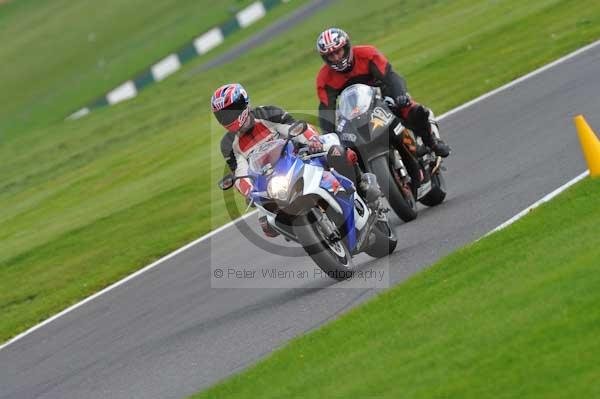 Motorcycle action photographs;Trackday digital images;cadwell;cadwell park photographs;event digital images;eventdigitalimages;motor racing louth lincolnshire;no limits trackday;peter wileman photography;trackday;trackday photos