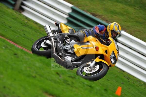 Motorcycle action photographs;Trackday digital images;cadwell;cadwell park photographs;event digital images;eventdigitalimages;motor racing louth lincolnshire;no limits trackday;peter wileman photography;trackday;trackday photos