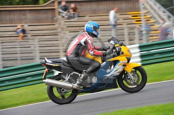 Motorcycle action photographs;Trackday digital images;cadwell;cadwell park photographs;event digital images;eventdigitalimages;motor racing louth lincolnshire;no limits trackday;peter wileman photography;trackday;trackday photos