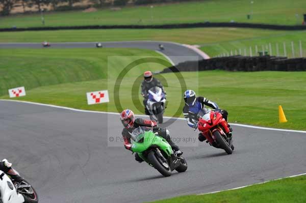 Motorcycle action photographs;Trackday digital images;cadwell;cadwell park photographs;event digital images;eventdigitalimages;motor racing louth lincolnshire;no limits trackday;peter wileman photography;trackday;trackday photos