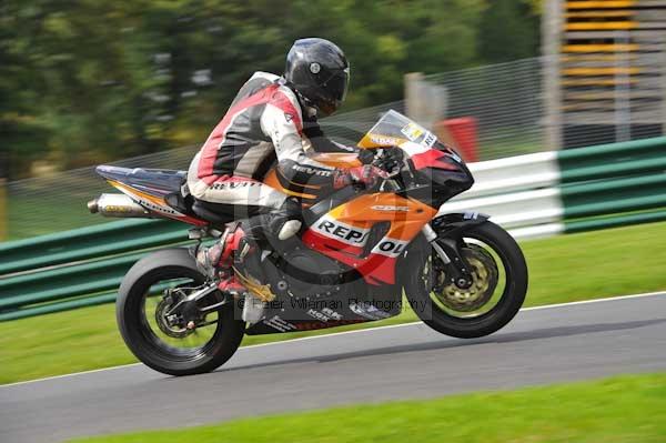 Motorcycle action photographs;Trackday digital images;cadwell;cadwell park photographs;event digital images;eventdigitalimages;motor racing louth lincolnshire;no limits trackday;peter wileman photography;trackday;trackday photos