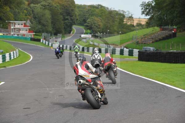 Motorcycle action photographs;Trackday digital images;cadwell;cadwell park photographs;event digital images;eventdigitalimages;motor racing louth lincolnshire;no limits trackday;peter wileman photography;trackday;trackday photos