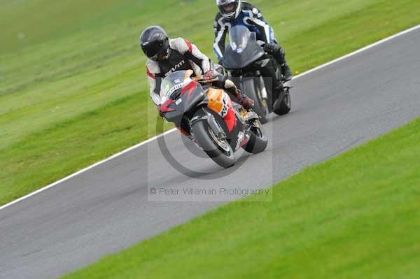 Motorcycle action photographs;Trackday digital images;cadwell;cadwell park photographs;event digital images;eventdigitalimages;motor racing louth lincolnshire;no limits trackday;peter wileman photography;trackday;trackday photos