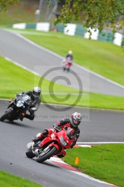 Motorcycle action photographs;Trackday digital images;cadwell;cadwell park photographs;event digital images;eventdigitalimages;motor racing louth lincolnshire;no limits trackday;peter wileman photography;trackday;trackday photos