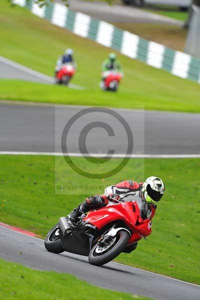 Motorcycle action photographs;Trackday digital images;cadwell;cadwell park photographs;event digital images;eventdigitalimages;motor racing louth lincolnshire;no limits trackday;peter wileman photography;trackday;trackday photos