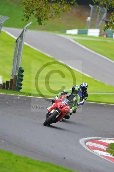 Motorcycle action photographs;Trackday digital images;cadwell;cadwell park photographs;event digital images;eventdigitalimages;motor racing louth lincolnshire;no limits trackday;peter wileman photography;trackday;trackday photos