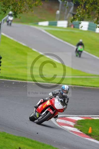 Motorcycle action photographs;Trackday digital images;cadwell;cadwell park photographs;event digital images;eventdigitalimages;motor racing louth lincolnshire;no limits trackday;peter wileman photography;trackday;trackday photos