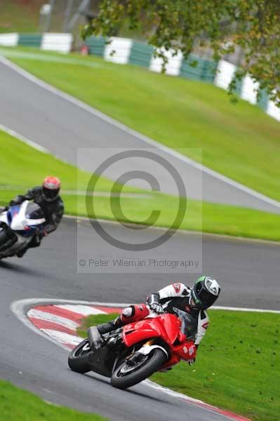 Motorcycle action photographs;Trackday digital images;cadwell;cadwell park photographs;event digital images;eventdigitalimages;motor racing louth lincolnshire;no limits trackday;peter wileman photography;trackday;trackday photos