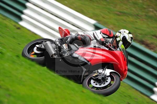 Motorcycle action photographs;Trackday digital images;cadwell;cadwell park photographs;event digital images;eventdigitalimages;motor racing louth lincolnshire;no limits trackday;peter wileman photography;trackday;trackday photos