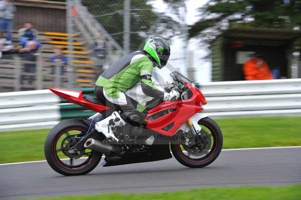 Motorcycle action photographs;Trackday digital images;cadwell;cadwell park photographs;event digital images;eventdigitalimages;motor racing louth lincolnshire;no limits trackday;peter wileman photography;trackday;trackday photos