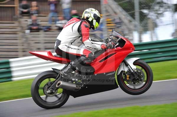 Motorcycle action photographs;Trackday digital images;cadwell;cadwell park photographs;event digital images;eventdigitalimages;motor racing louth lincolnshire;no limits trackday;peter wileman photography;trackday;trackday photos