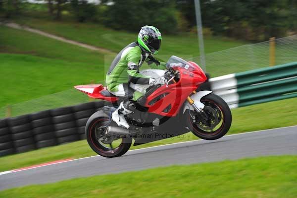 Motorcycle action photographs;Trackday digital images;cadwell;cadwell park photographs;event digital images;eventdigitalimages;motor racing louth lincolnshire;no limits trackday;peter wileman photography;trackday;trackday photos