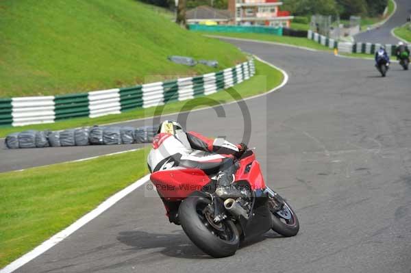 Motorcycle action photographs;Trackday digital images;cadwell;cadwell park photographs;event digital images;eventdigitalimages;motor racing louth lincolnshire;no limits trackday;peter wileman photography;trackday;trackday photos