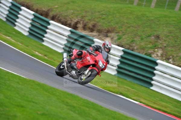 Motorcycle action photographs;Trackday digital images;cadwell;cadwell park photographs;event digital images;eventdigitalimages;motor racing louth lincolnshire;no limits trackday;peter wileman photography;trackday;trackday photos