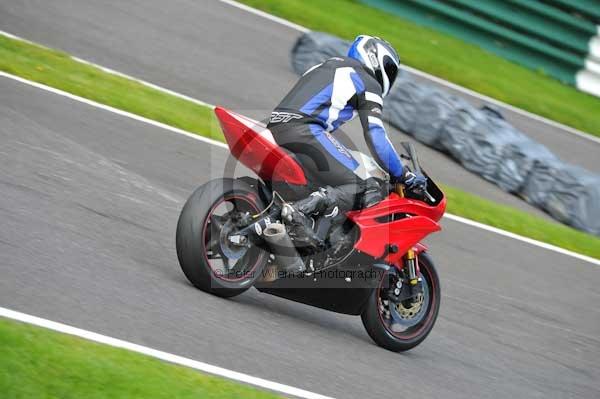 Motorcycle action photographs;Trackday digital images;cadwell;cadwell park photographs;event digital images;eventdigitalimages;motor racing louth lincolnshire;no limits trackday;peter wileman photography;trackday;trackday photos