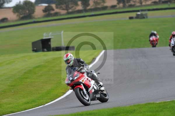 Motorcycle action photographs;Trackday digital images;cadwell;cadwell park photographs;event digital images;eventdigitalimages;motor racing louth lincolnshire;no limits trackday;peter wileman photography;trackday;trackday photos