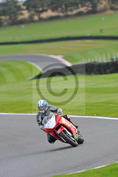 Motorcycle action photographs;Trackday digital images;cadwell;cadwell park photographs;event digital images;eventdigitalimages;motor racing louth lincolnshire;no limits trackday;peter wileman photography;trackday;trackday photos