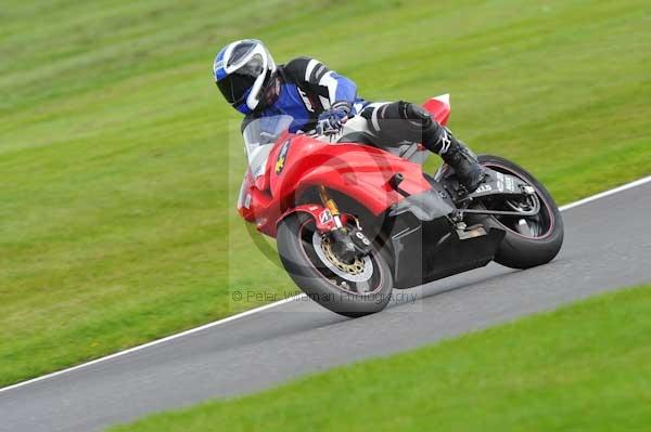 Motorcycle action photographs;Trackday digital images;cadwell;cadwell park photographs;event digital images;eventdigitalimages;motor racing louth lincolnshire;no limits trackday;peter wileman photography;trackday;trackday photos