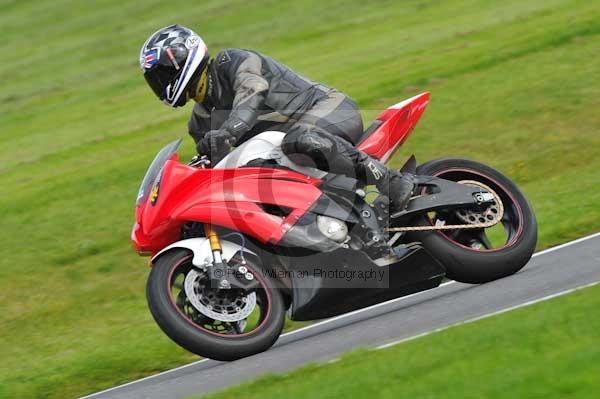 Motorcycle action photographs;Trackday digital images;cadwell;cadwell park photographs;event digital images;eventdigitalimages;motor racing louth lincolnshire;no limits trackday;peter wileman photography;trackday;trackday photos