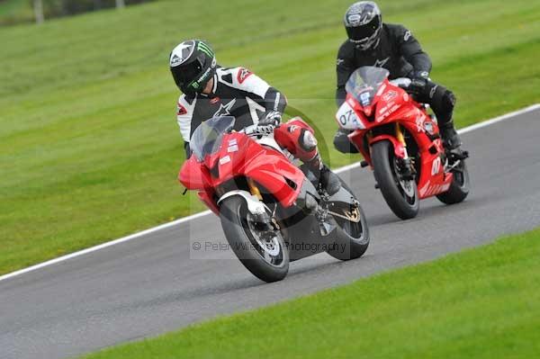 Motorcycle action photographs;Trackday digital images;cadwell;cadwell park photographs;event digital images;eventdigitalimages;motor racing louth lincolnshire;no limits trackday;peter wileman photography;trackday;trackday photos