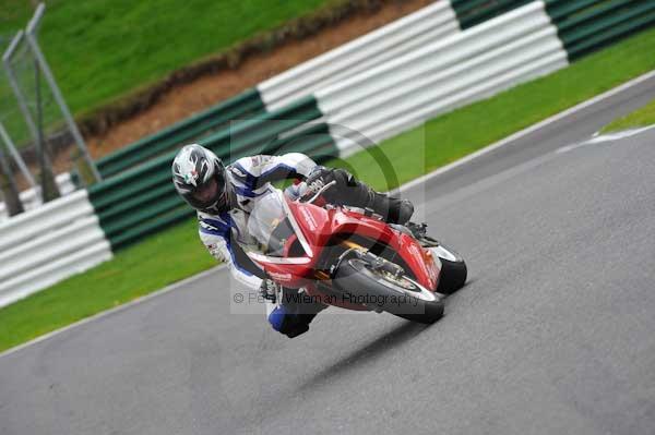 Motorcycle action photographs;Trackday digital images;cadwell;cadwell park photographs;event digital images;eventdigitalimages;motor racing louth lincolnshire;no limits trackday;peter wileman photography;trackday;trackday photos