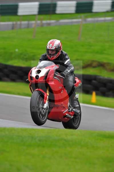 Motorcycle action photographs;Trackday digital images;cadwell;cadwell park photographs;event digital images;eventdigitalimages;motor racing louth lincolnshire;no limits trackday;peter wileman photography;trackday;trackday photos