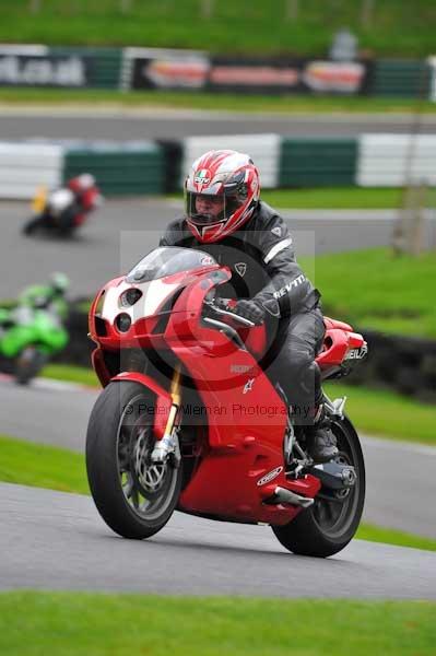 Motorcycle action photographs;Trackday digital images;cadwell;cadwell park photographs;event digital images;eventdigitalimages;motor racing louth lincolnshire;no limits trackday;peter wileman photography;trackday;trackday photos