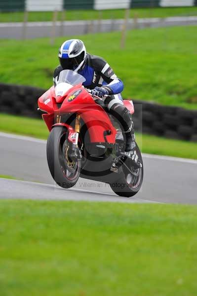 Motorcycle action photographs;Trackday digital images;cadwell;cadwell park photographs;event digital images;eventdigitalimages;motor racing louth lincolnshire;no limits trackday;peter wileman photography;trackday;trackday photos