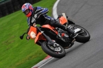 Motorcycle-action-photographs;Trackday-digital-images;cadwell;cadwell-park-photographs;event-digital-images;eventdigitalimages;motor-racing-louth-lincolnshire;no-limits-trackday;peter-wileman-photography;trackday;trackday-photos