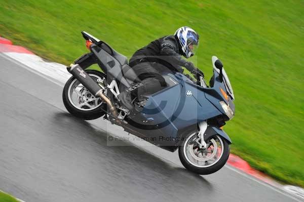 Motorcycle action photographs;Trackday digital images;cadwell;cadwell park photographs;event digital images;eventdigitalimages;hopp rider training;motor racing louth lincolnshire;peter wileman photography;trackday;trackday photos