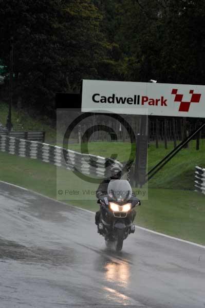 Motorcycle action photographs;Trackday digital images;cadwell;cadwell park photographs;event digital images;eventdigitalimages;hopp rider training;motor racing louth lincolnshire;peter wileman photography;trackday;trackday photos