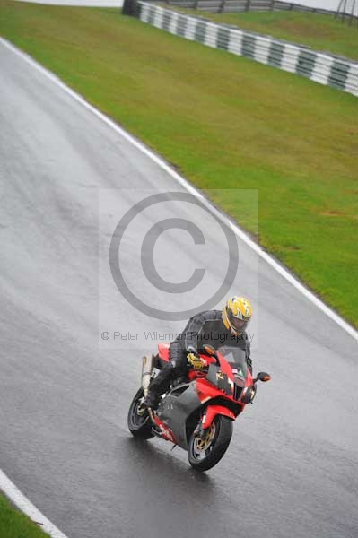 Motorcycle action photographs;Trackday digital images;cadwell;cadwell park photographs;event digital images;eventdigitalimages;hopp rider training;motor racing louth lincolnshire;peter wileman photography;trackday;trackday photos