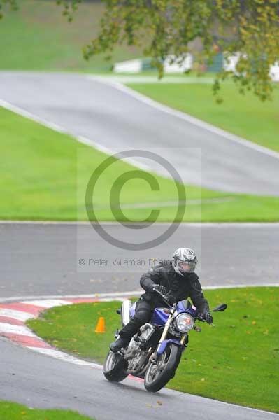 Motorcycle action photographs;Trackday digital images;cadwell;cadwell park photographs;event digital images;eventdigitalimages;hopp rider training;motor racing louth lincolnshire;peter wileman photography;trackday;trackday photos