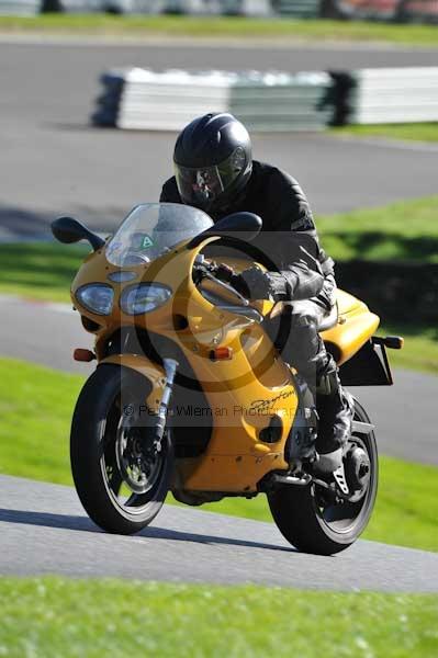 Motorcycle action photographs;Trackday digital images;cadwell;cadwell park photographs;event digital images;eventdigitalimages;hopp rider training;motor racing louth lincolnshire;peter wileman photography;trackday;trackday photos