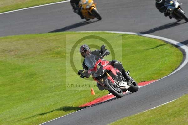 Motorcycle action photographs;Trackday digital images;cadwell;cadwell park photographs;event digital images;eventdigitalimages;hopp rider training;motor racing louth lincolnshire;peter wileman photography;trackday;trackday photos