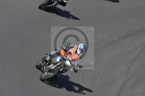 Motorcycle action photographs;Trackday digital images;cadwell;cadwell park photographs;event digital images;eventdigitalimages;hopp rider training;motor racing louth lincolnshire;peter wileman photography;trackday;trackday photos