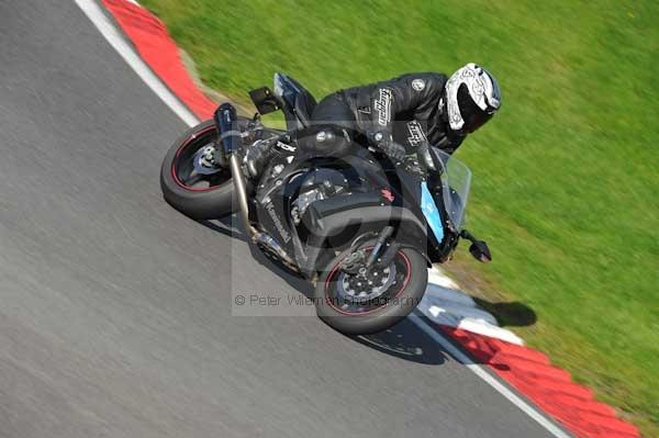 Motorcycle action photographs;Trackday digital images;cadwell;cadwell park photographs;event digital images;eventdigitalimages;hopp rider training;motor racing louth lincolnshire;peter wileman photography;trackday;trackday photos