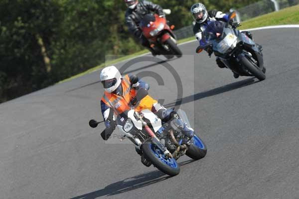 Motorcycle action photographs;Trackday digital images;cadwell;cadwell park photographs;event digital images;eventdigitalimages;hopp rider training;motor racing louth lincolnshire;peter wileman photography;trackday;trackday photos