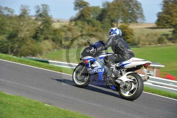 Motorcycle action photographs;Trackday digital images;cadwell;cadwell park photographs;event digital images;eventdigitalimages;hopp rider training;motor racing louth lincolnshire;peter wileman photography;trackday;trackday photos