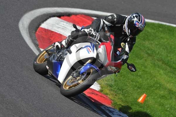 Motorcycle action photographs;Trackday digital images;cadwell;cadwell park photographs;event digital images;eventdigitalimages;hopp rider training;motor racing louth lincolnshire;peter wileman photography;trackday;trackday photos