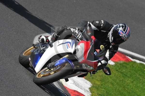 Motorcycle action photographs;Trackday digital images;cadwell;cadwell park photographs;event digital images;eventdigitalimages;hopp rider training;motor racing louth lincolnshire;peter wileman photography;trackday;trackday photos