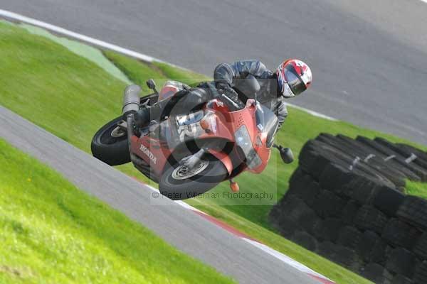 Motorcycle action photographs;Trackday digital images;cadwell;cadwell park photographs;event digital images;eventdigitalimages;hopp rider training;motor racing louth lincolnshire;peter wileman photography;trackday;trackday photos