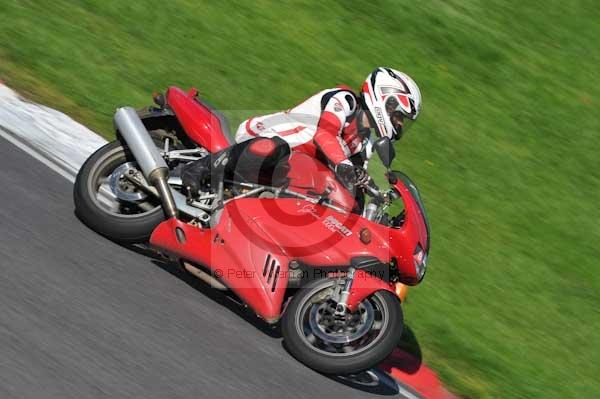 Motorcycle action photographs;Trackday digital images;cadwell;cadwell park photographs;event digital images;eventdigitalimages;hopp rider training;motor racing louth lincolnshire;peter wileman photography;trackday;trackday photos