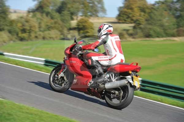 Motorcycle action photographs;Trackday digital images;cadwell;cadwell park photographs;event digital images;eventdigitalimages;hopp rider training;motor racing louth lincolnshire;peter wileman photography;trackday;trackday photos